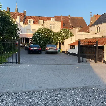 Bed & Breakfast Maerlant *